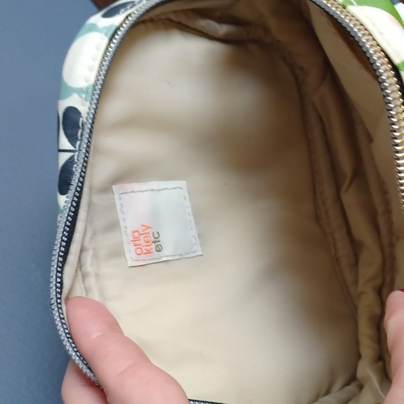 Orla Kiely makeup bag - Picture 15 of 16